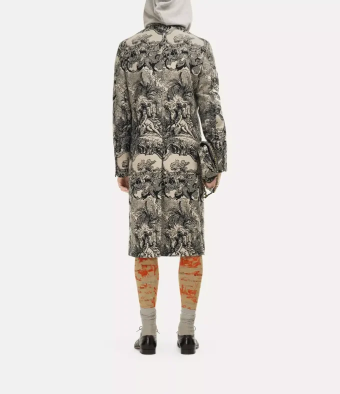 Abrigo clásico con doble botonadura