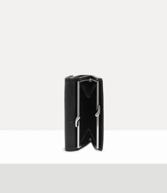 Cartera pequeña con marco