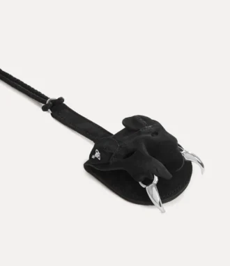 Correa con dije de cabeza de tigre