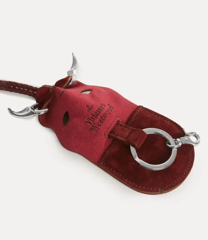 Correa con dije de cabeza de tigre