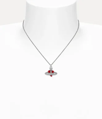 Nuevo collar con colgante de corazón de diamantes