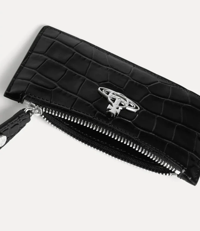 Tarjetero largo y delgado